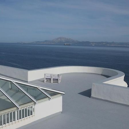 ホテル Floating House タリファ エクステリア 写真